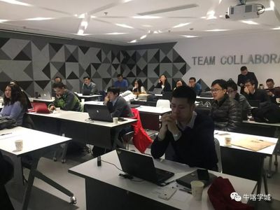 加入最火熱的智能汽車產(chǎn)業(yè)，創(chuàng)造美好未來(lái) | 上海企業(yè)網(wǎng)絡(luò)技術(shù)服務(wù)